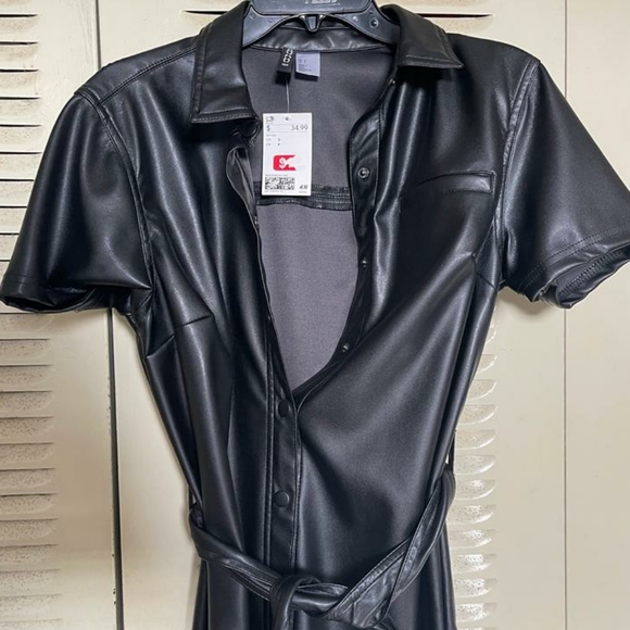 H&M - Picture 4 of 4